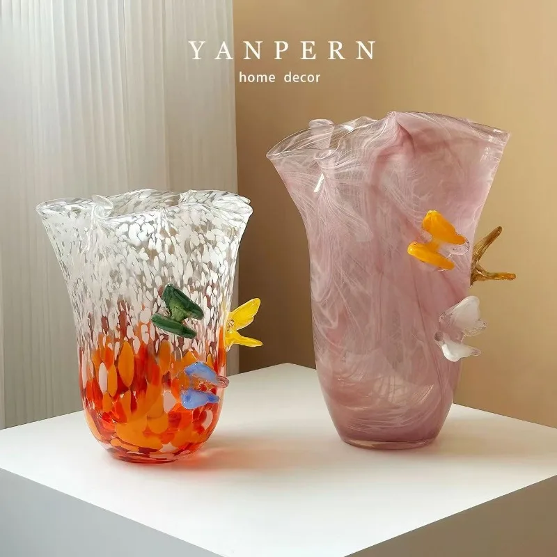 

Creative Art Butterfly Glass Vase Colored Gradient Irregular Hydroponic Vase Home Room Flower Arrangement Decorative Ornament