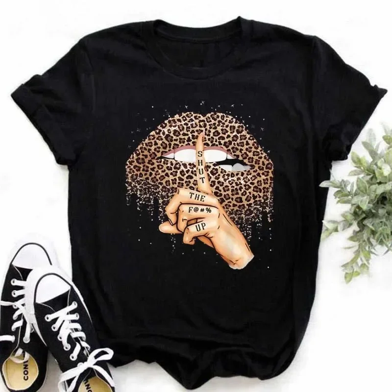 Camiseta con estampado de corazón de amor de leopardo para mujer, camiseta negra, Camiseta estampada de manga corta para mujer, camisetas informales para mujer