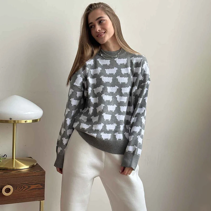 TARUXY Autumn New Round Neck Alpaca Print Sweater For Women Loose Casual Sweater Pullover Fashion Long Sleeve Knitted Top Female