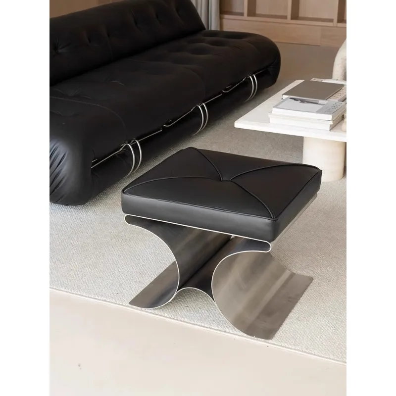 

Italian single leather seat master light luxury design stainless steel seat cafe high-end chair small apartment seat cushion
