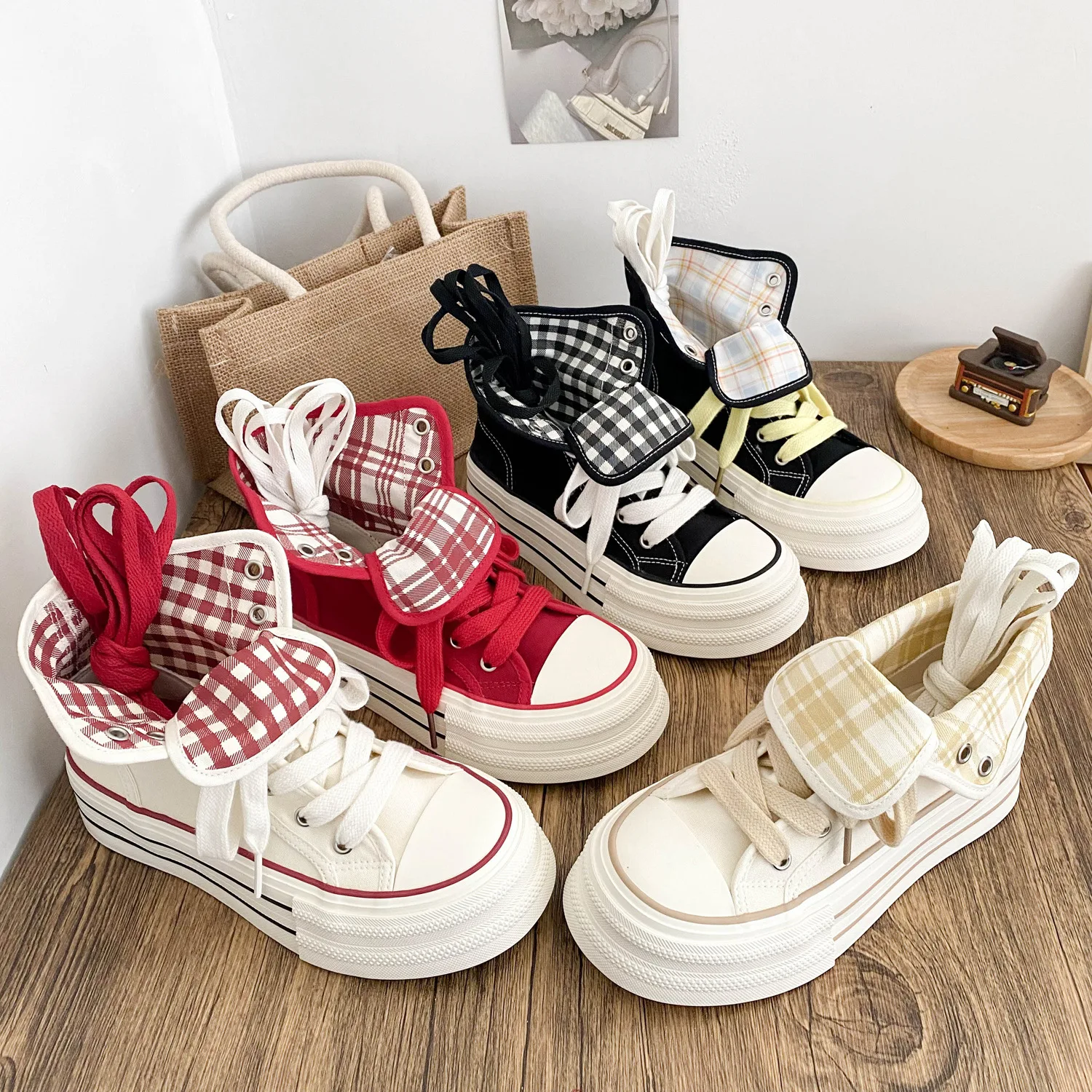 

Retro Women's Autumn High Top Canvas Sneakers Foldable 2-Way Wear Chunky Sole Plain Color Lace Up Sneaker Student Sports Shoes