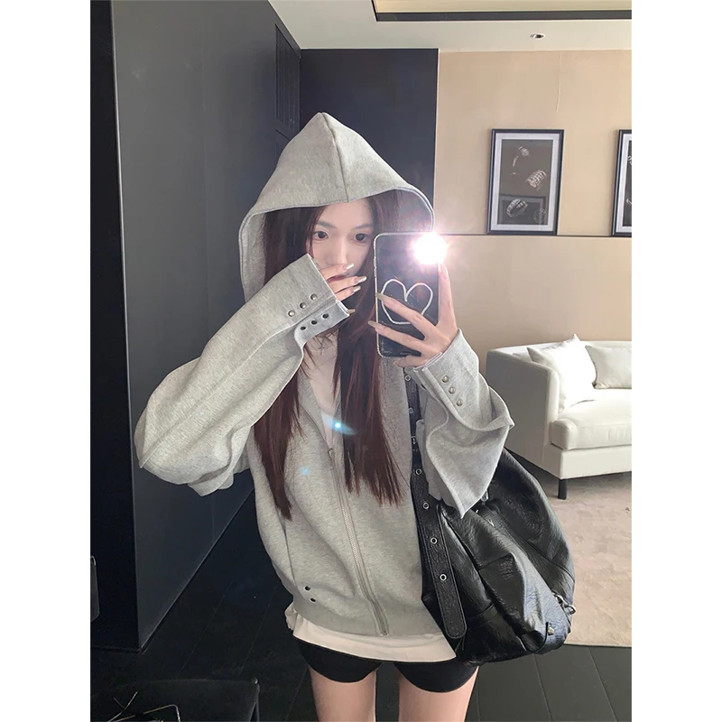 

Уличная одежда, толстовки на молнии, женские модные черные толстовки с капюшоном и заклепками, осень-зима, Harajuku, корейская одежда на молнии с длинными рукавами