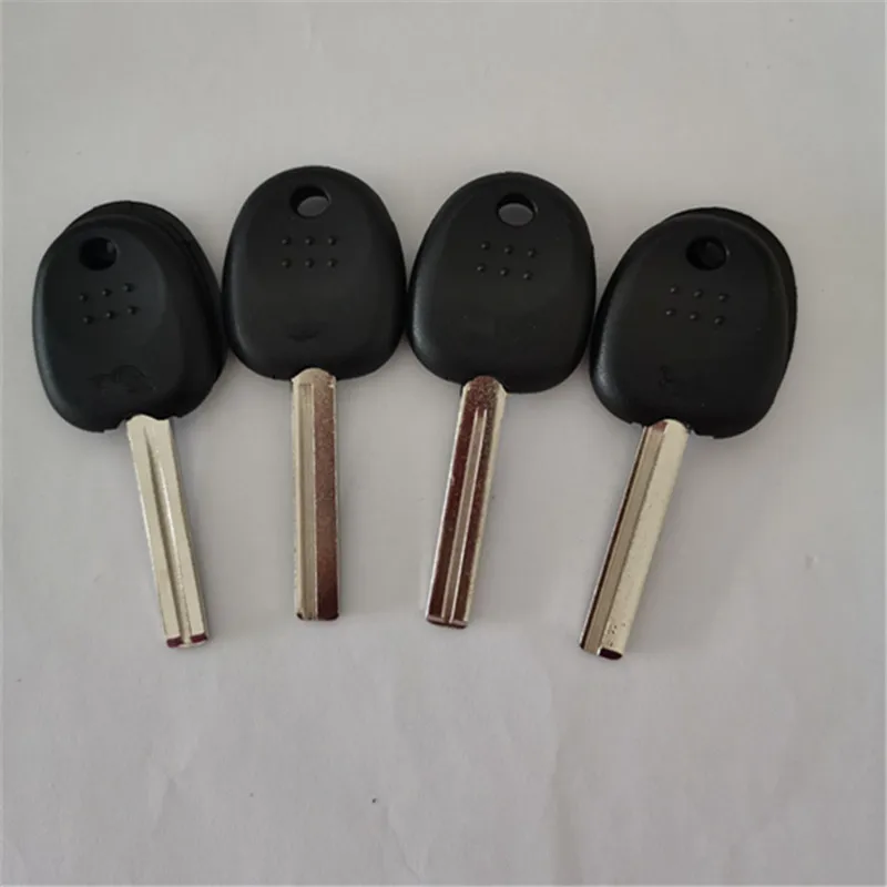 

DAKATU 10PCS Transponder Key Shell For Hyundai Accent Solaris Verna/I30/IX35 Replacement Chip Key Cover