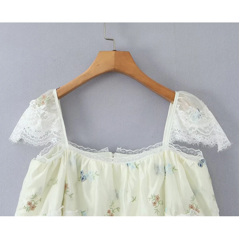 YENKYE Camicetta estiva sexy con ricamo floreale per ragazza dolce, finiture in pizzo, collo quadrato, manica corta, top corto per le vacanze