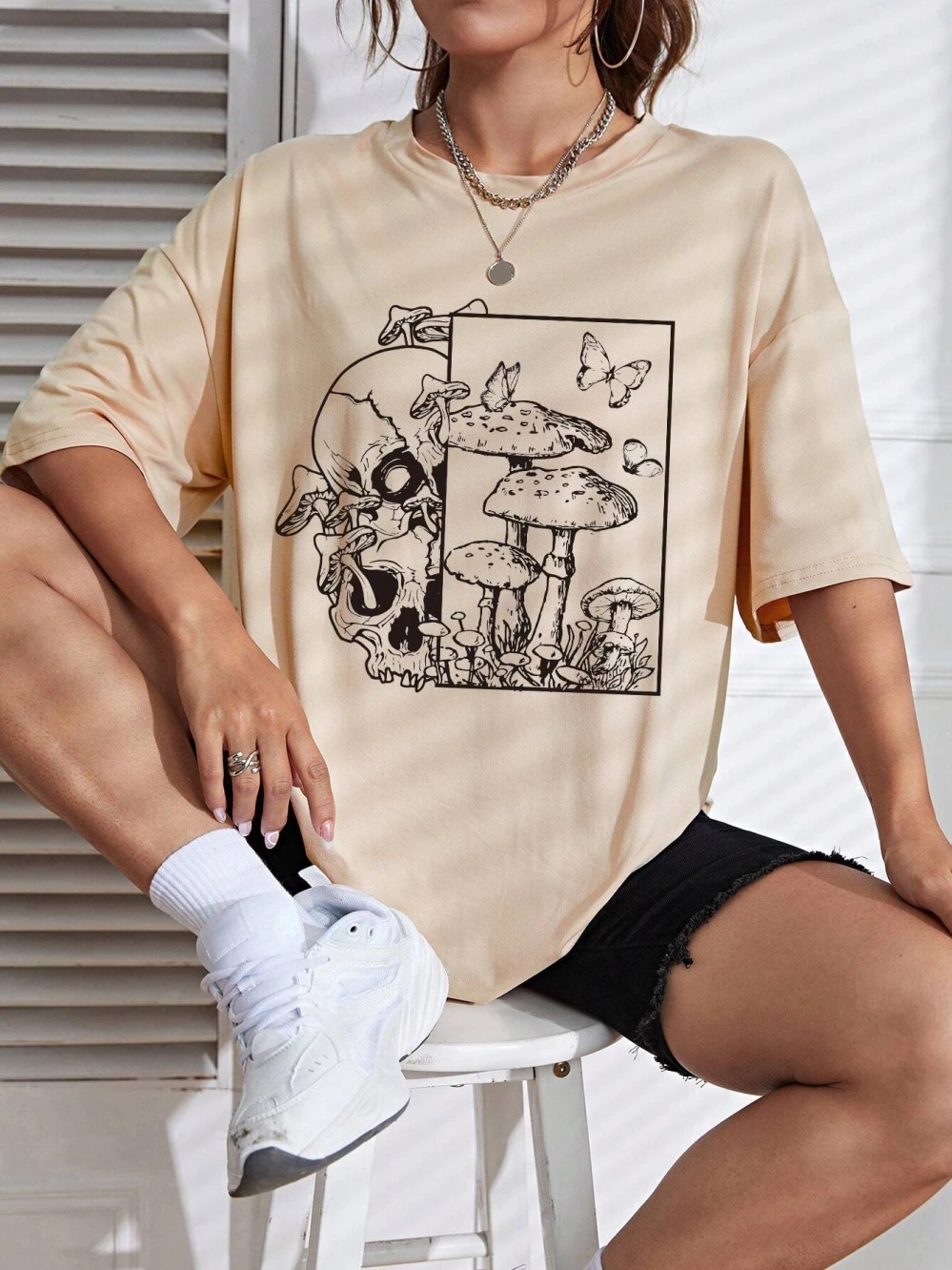 Poisonous Mushrooms Grow On Skulls Women T-Shirt Summer Fashion T Shirts Street Casual Tops Cotton Oversized Short Sleeve