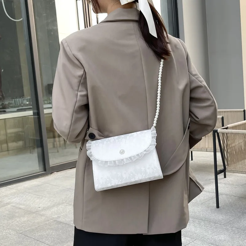 Retro Crossbody Bags for Women Cute Clutch Purse Chain Shoulder Bag Lace Butterfly Pearl Handbags Messenger Bolso Vintage 2023