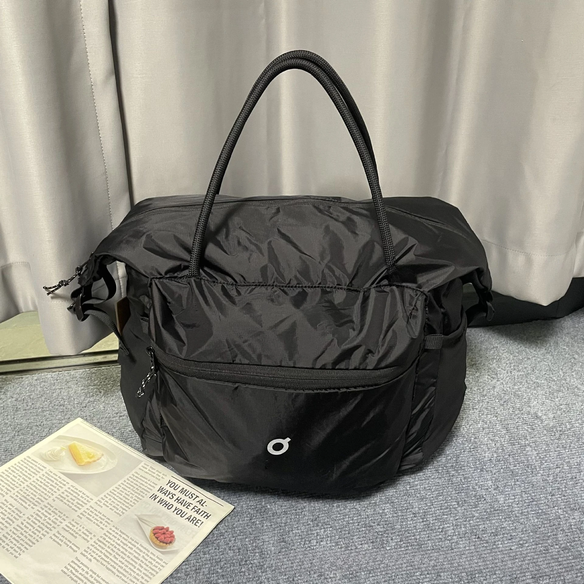 

highquality fashion new men's and women's autumn and winter sports messenger bag - 2026 waterproof, lightweight, large capacity