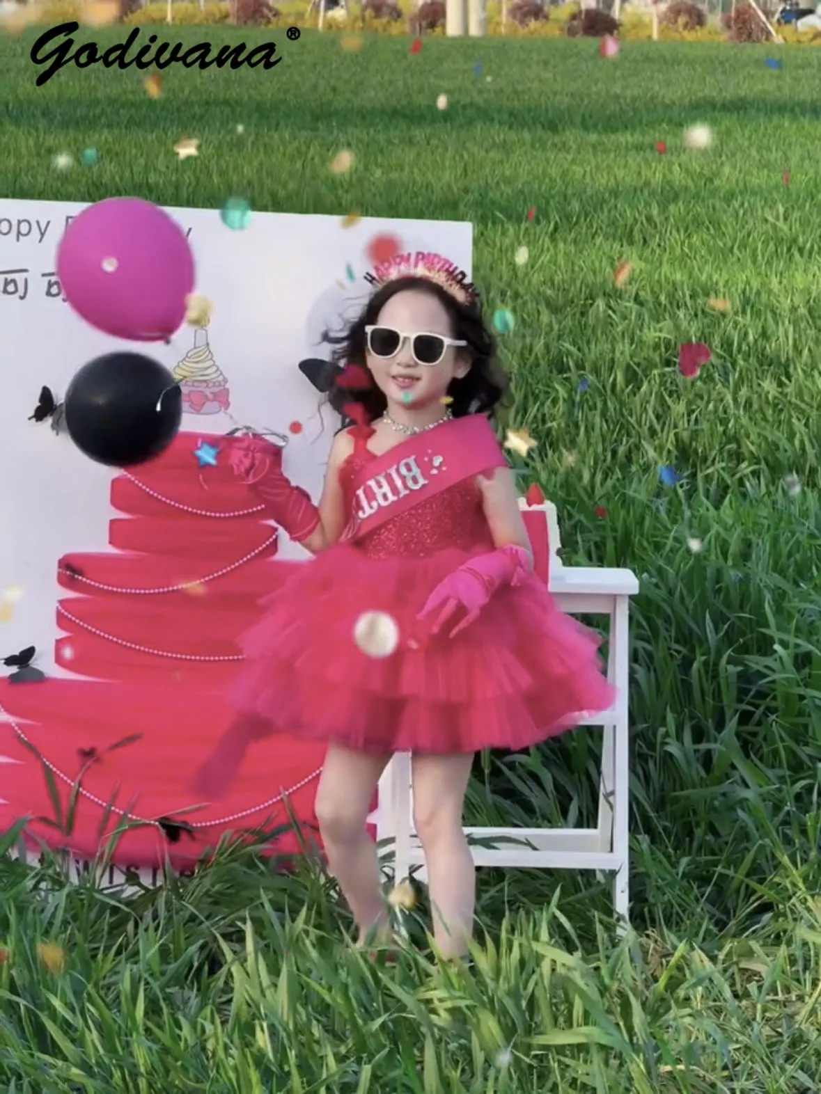 2026 Summer New Baby Girls Red Lolita Princess Dress Childrens Sleeveless Sequin Tulle Birthday Party Performance Cake Dresses