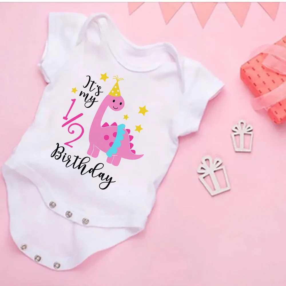 It\'s My 1/2 Birthday Dinosaur Print Baby Bodysuit Newborn Short Sleeve Jumpsuit Toddler Party Romper Clothes Infant Shower Gift