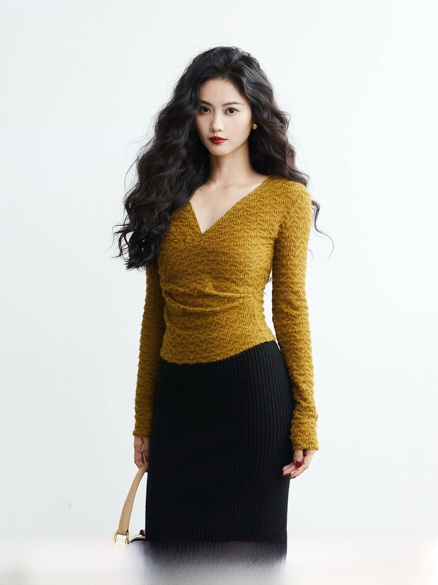 

TAIYANG OFFICE Women's Lace V-Ne Long Sve T-irt Slim Fit Base irt Winter Faion Casual Sle Polyester Fiber
