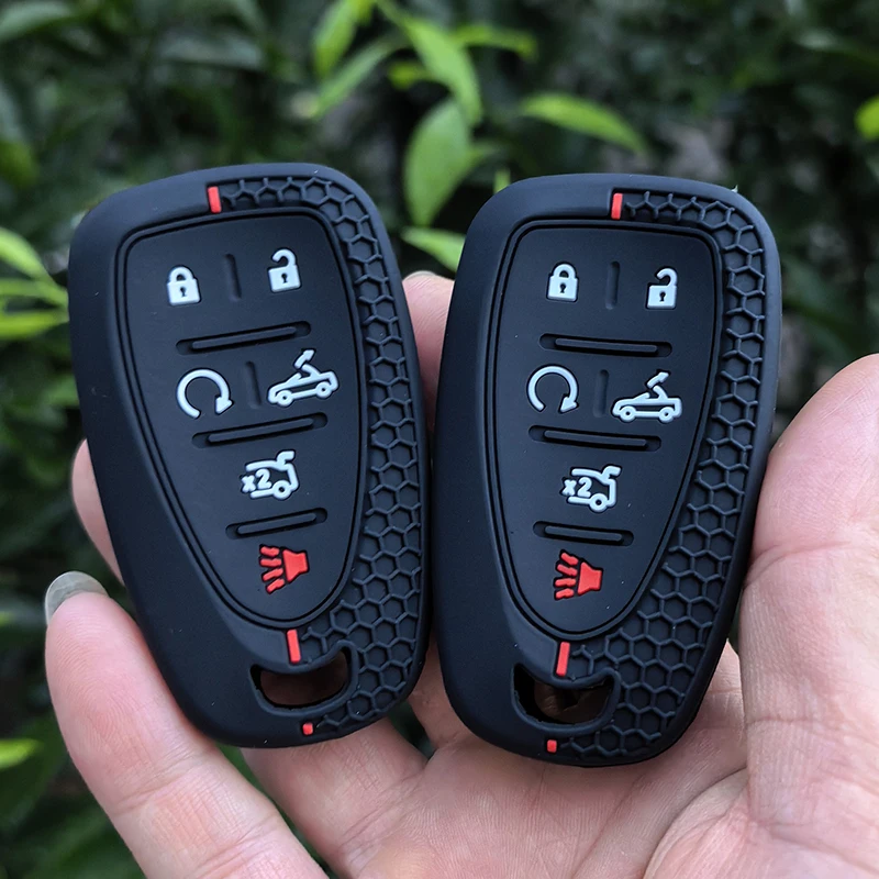 For Chevrolet Bolt EV Onix 2023 Cruze Spark Silverado Volt Equino Camaro Aveo Sonic Silicone Car Remote Key Fob Case Keychain view 2