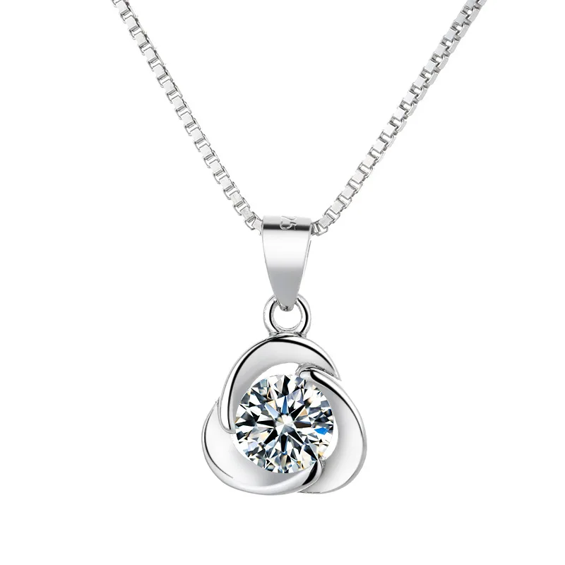 

S925 Women's Sterling Silver Clover Necklace Fashion Diamond Pendant Jewelry Wholesale