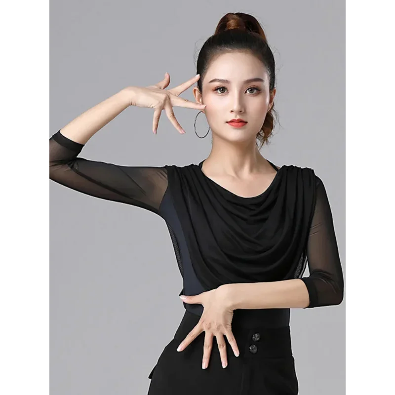 เสื้อขอบจีบเข้ารูปแบบสลิมฟิตสง่างามเสื้อเต้นลาตินของผู้หญิงเครื่องแต่งกายทันสมัยสำหรับผู้ใหญ่แบบวอลทซ์เสื้อผ้าแซมบ้าสีทึบ