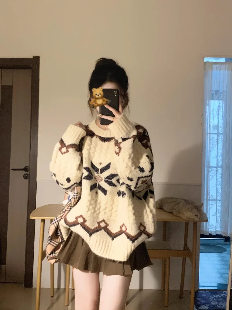 

MiiiiX Retro O-neck Geometric Striped Knitted Sweater Women's Pullover Loose Patchwork Casual Knitwear New Autumn Female Clothes