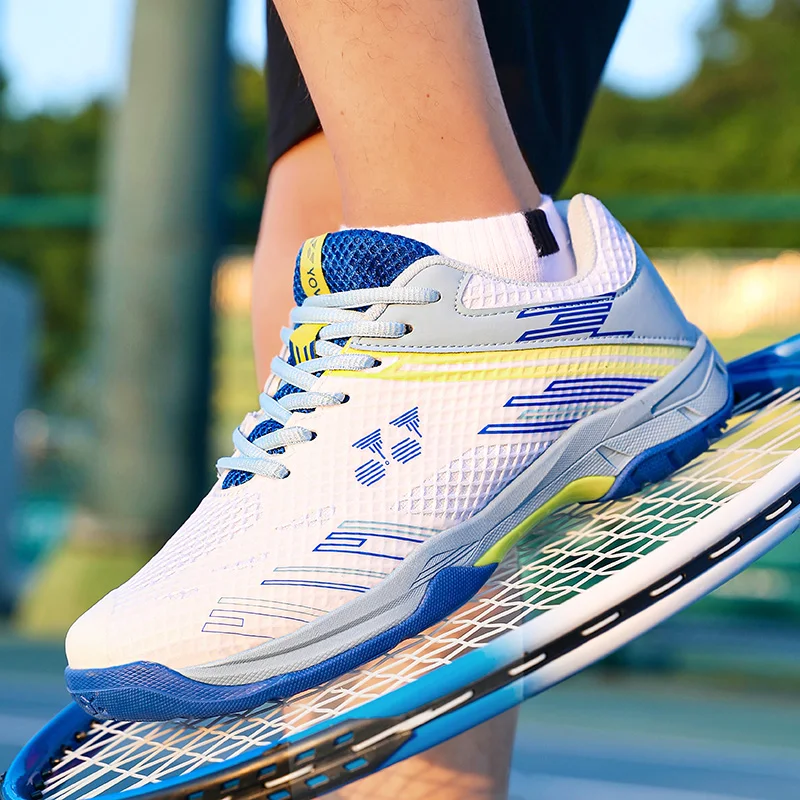 

2026 NEW Men‘s Professional Badminton Shoes Breathable Mesh Anti Slip Cushioning Indoor Court Training Sports Sneakers for Men