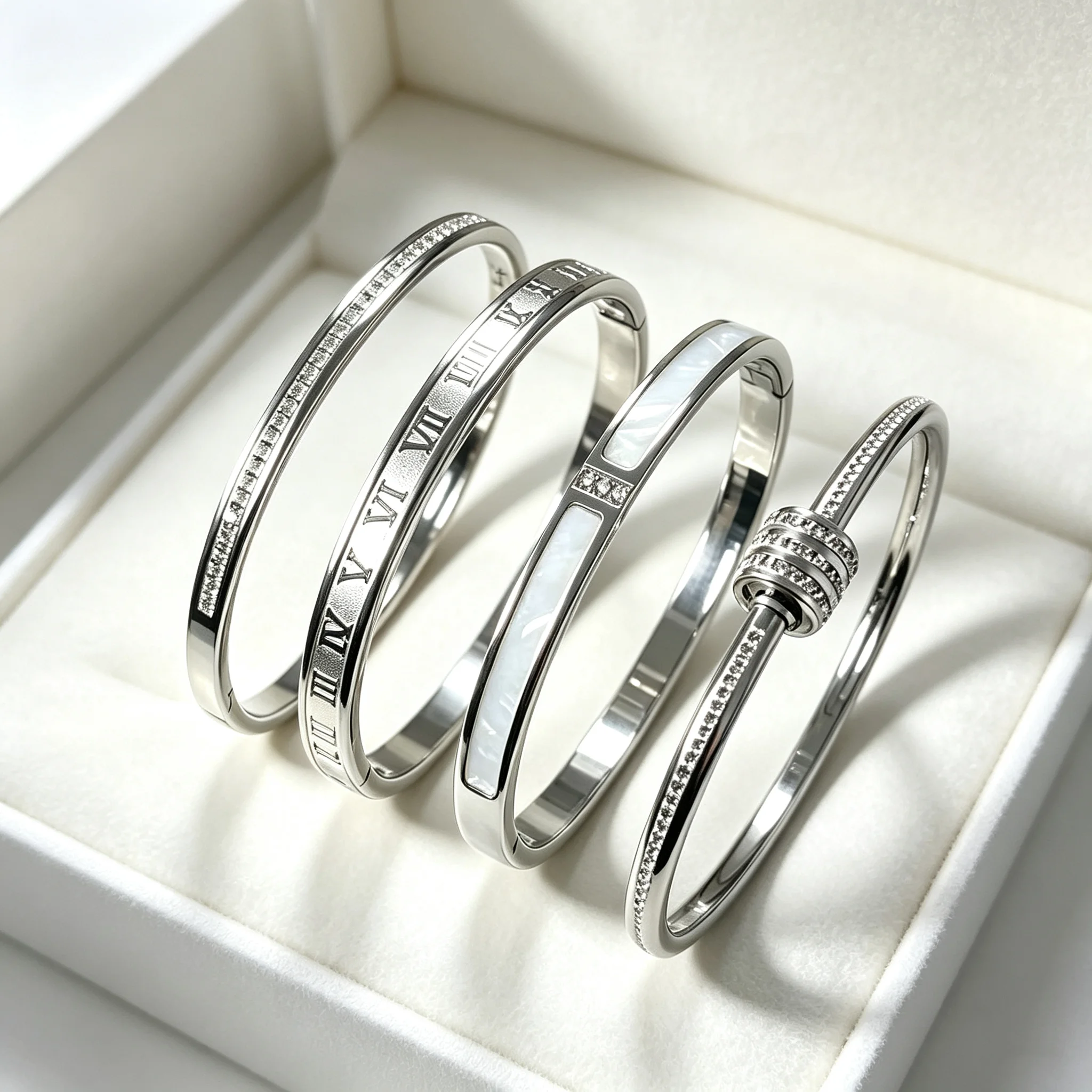 Luxury 4pcs Set Minimalist Silver Tone Stainless Steel Women's Bracelets with Roman Numerals Waterproof Anti-Oxidation Jewelry