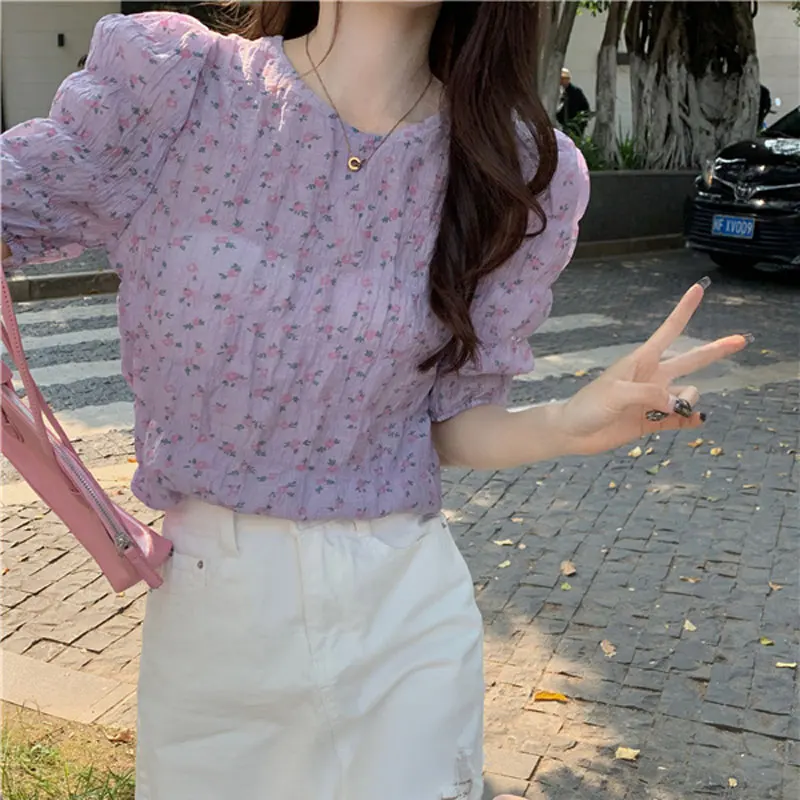 Korean Broken Flowers Blouse Female Clothing Sweet Printed Commute Summer New Stylish Folds Short Sleeve Casual Round Neck Shirt