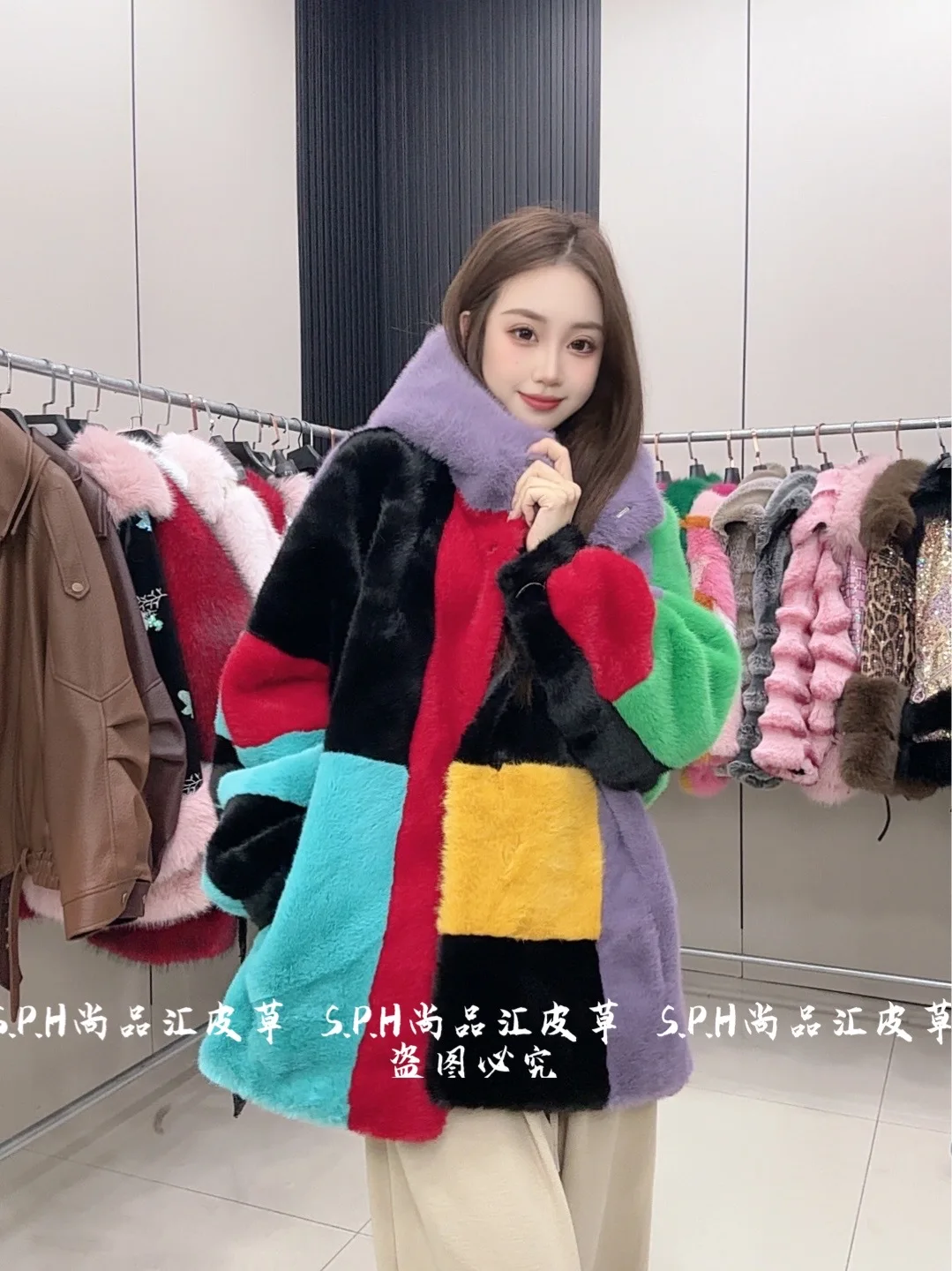 Geometric Hooded Faux Fur Jacket New Women's Winter Thickened Color-Block Long-sleeved Casual Loose Warm Comfortable Furry Coat