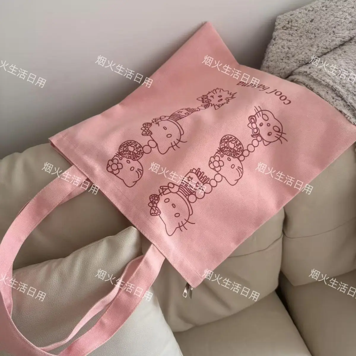 2025 Kawaii Sanrio Hello Kitty Canvas Tasche große Kapazität Student einzelne Schulter Schultasche Damen süße Tragetaschen Mädchen Geschenk Spielzeug