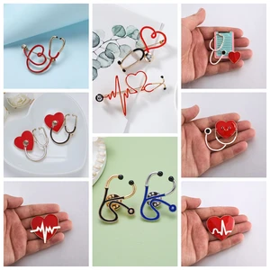 دبابيس سماعة الطبيب الطبية Hanreshe-Classic ، العديد من دبابيس الطراز الرخيصة ، شارات طية صدر السترة على ظهر للطبيب والممرضة ، مجوهرات طبية أعلى 10 مبيعات سماعة الطبيب زخرفة - No9