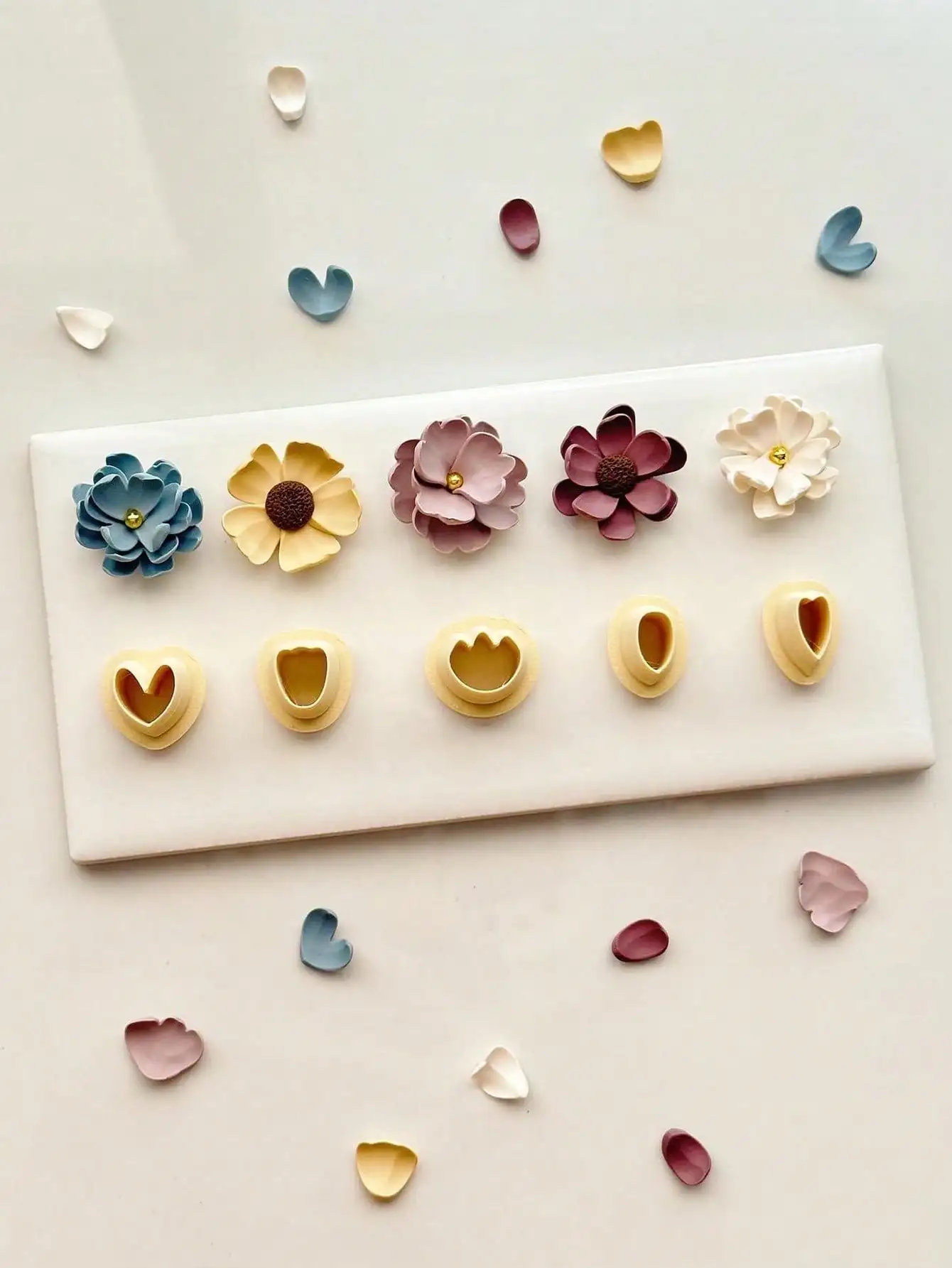 1 conjunto mini cortadores de argila de polímero de pétala de flor ferramentas cerâmicas cortadores de argila de polímero boho em relevo balançar brinco cortadores ferramentas de argila