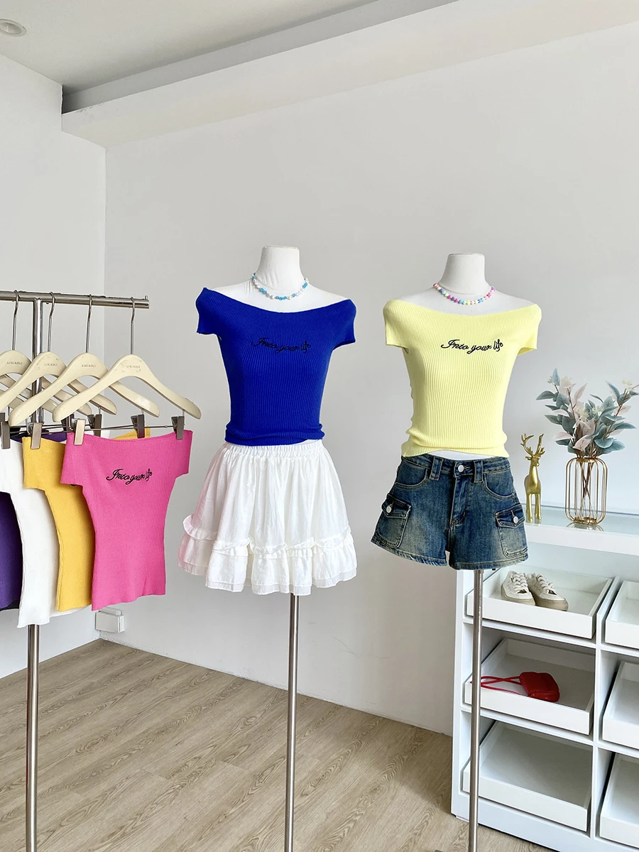 

Summer 2025 Korean Sle Pure Desire Sexy Spicy Girl One oulder Knitted irt Versatile Slimming Top for Women Commute Sle