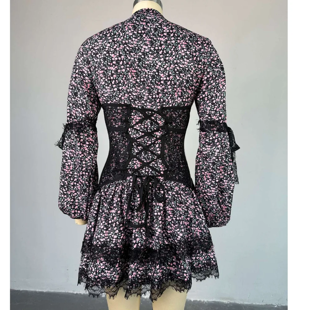 Mini robe imprimée à la mode, col en v, taille haute, courte, à volants, coupe cintrée, robe de soirée, été