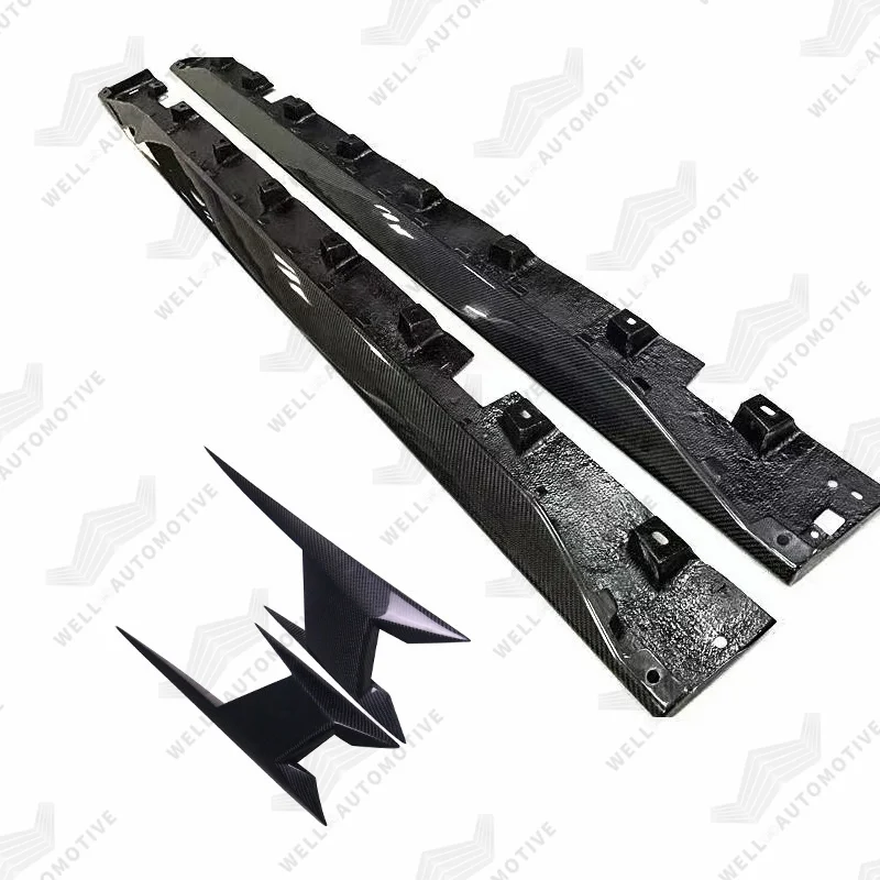 High Quality Bodykit Exterior Door Panel Carbon Fiber Extension Side Skirt Cover Black Side Skirts For Mustang 15-20 CMH