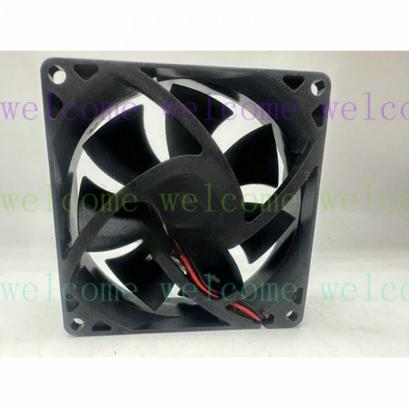 

1 pcs Dongweifeng EFC-08E12M 8025 12V 0.15A chassis/power cooling fan