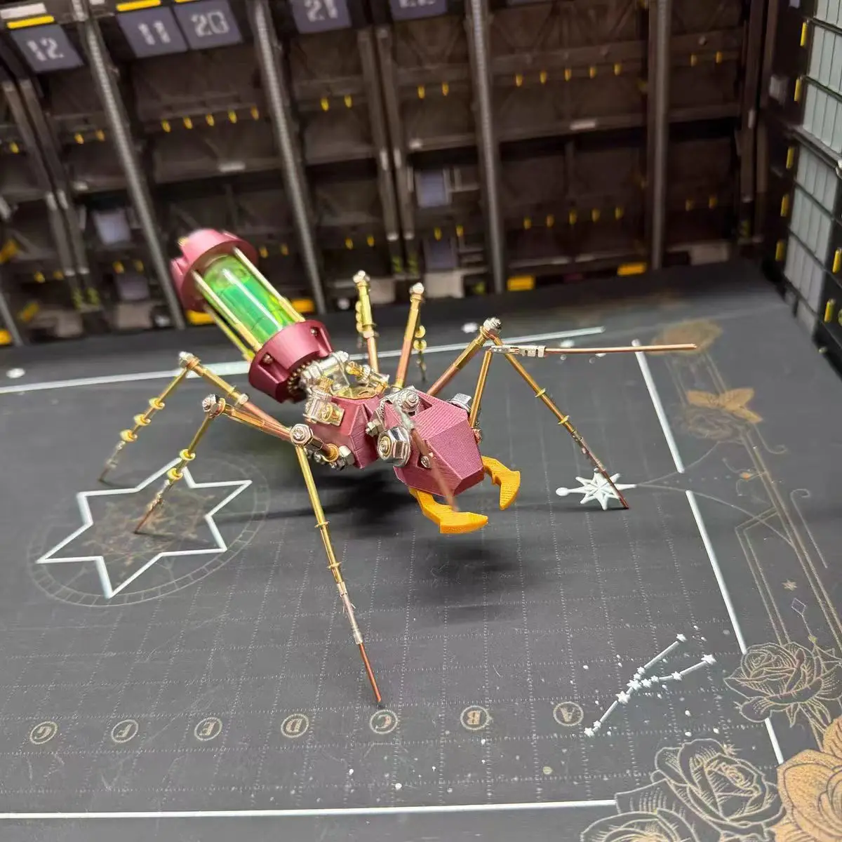 Cyberpunk Mechanical Insect Assembled Ant / wasp Model Creative Handmade DIY Ornament Festival Gift Creative Home Decoration