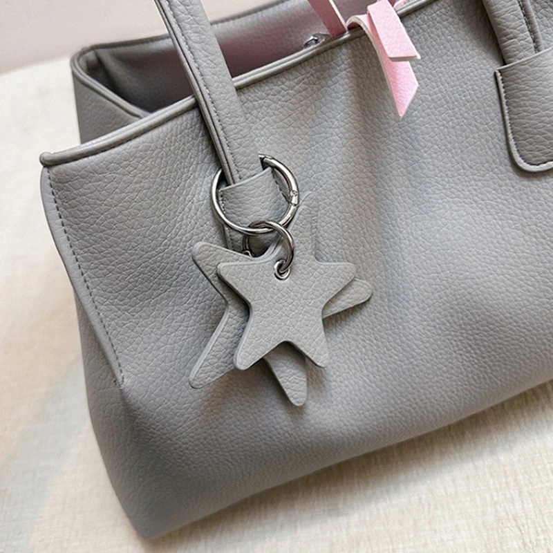 Damen-Tragetasche, mehrschichtige Schultertasche mit großem Fassungsvermögen und Reißverschluss, Damen-Vintage-Handtasche mit mattiertem Finish, ideal für Büro, Pendel und den täglichen Gebrauch, mit Tragegriff. – Detail 7