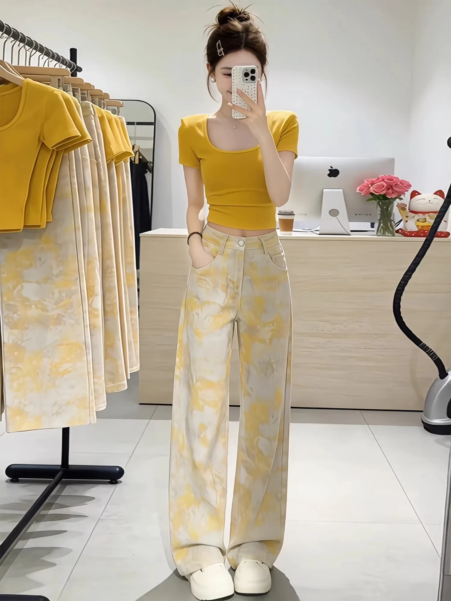 Unique Beautiful Summer T-Shirt And Wide Leg Jeans Two-Piece Set for Women Square Collar Short Sleeve Casual Fashion view 3