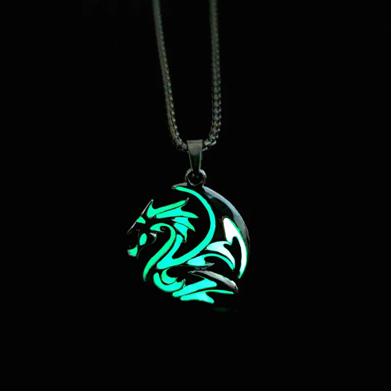 Trendy Male Domineering Luminous Flame Dragon Necklace Dragon Pendant Necklaces Glow in the Dark Jewelry