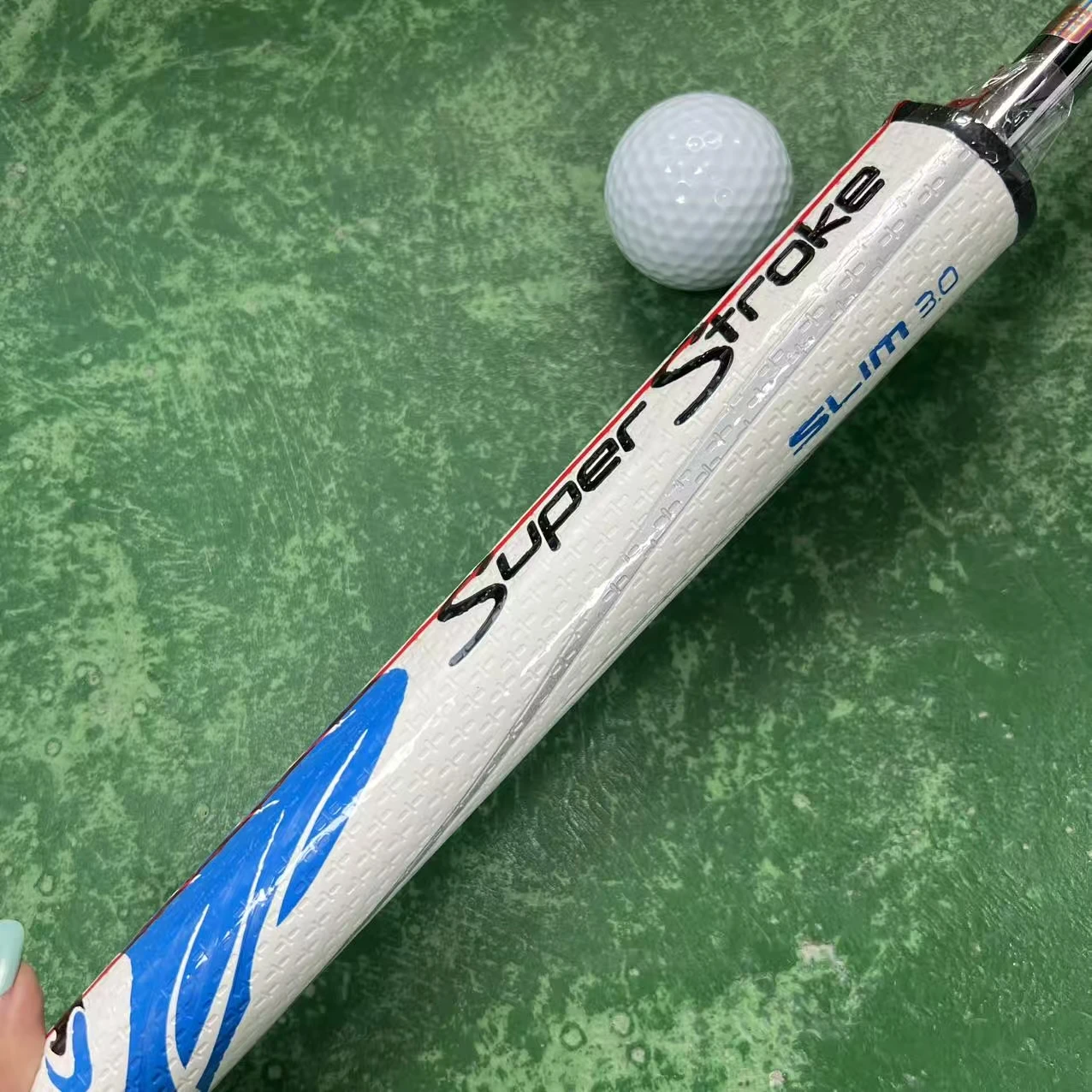 Putter de golf à haute pardon |   Conception de stabilité maximale pour les putts plus droits, tous niveaux de compétences