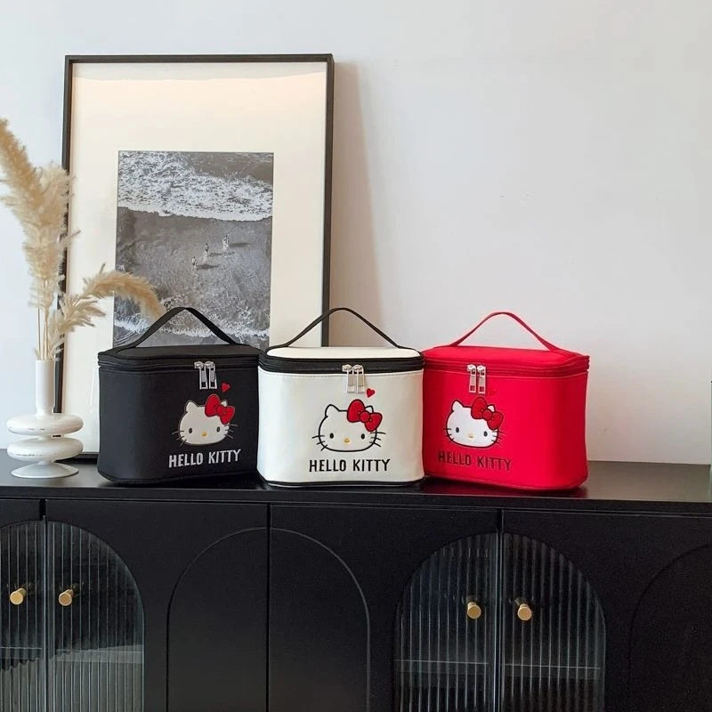 

Женская косметичка, портативная косметичка, вместительная сумка для макияжа, косметичка с мультяшным принтом, дорожная сумка для ванных принадлежностей.