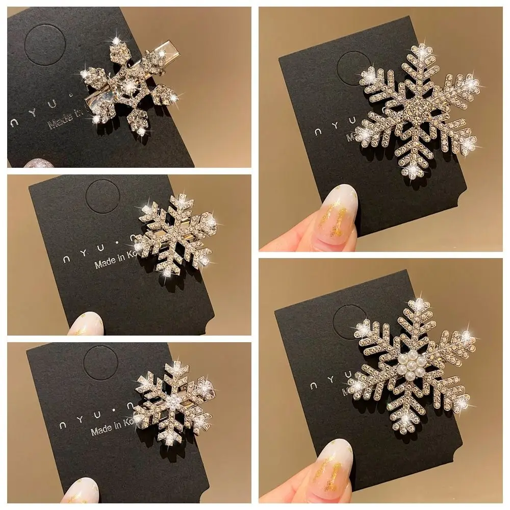 Fermaglio laterale in argento con fiocco di neve con strass di diamanti fermaglio per capelli natalizio Clip a becco d'anatra copricapo in stile coreano