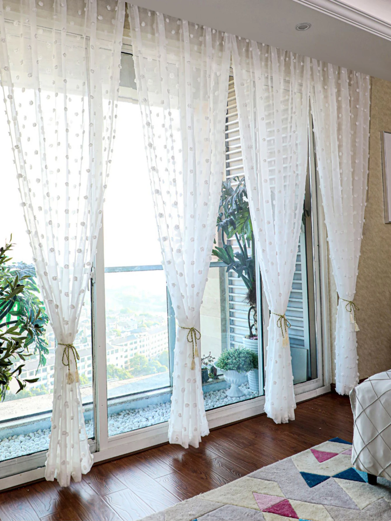 1PC Romantic White Pom Pom Sheer Curtain for the Living Room ,Rod Pocket Voile,Pure Transparent Tulle for Window Decor