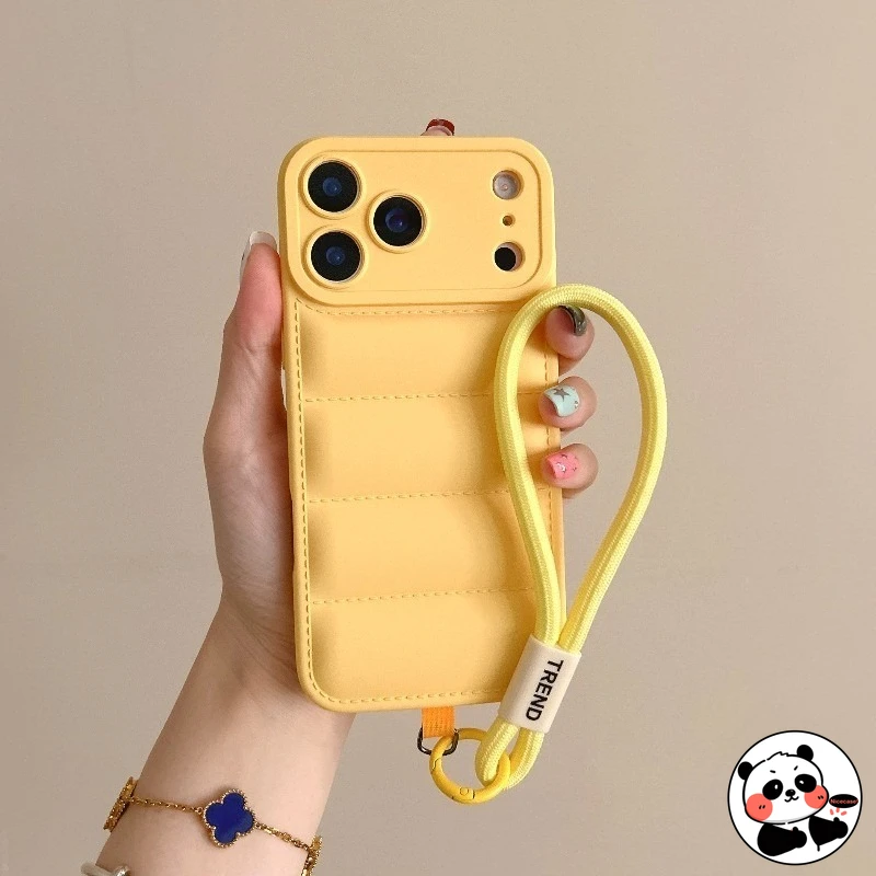 

Down Jacket Casing With Strap For Realme 14 13 12 11 10 Pro+ C75 C75X 14X C67 C65 C63 C61 Note 60 60x Cover Shockproof Case