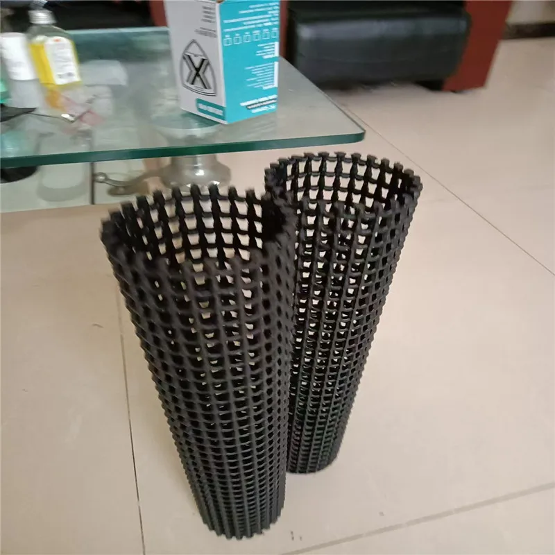 Linea di produzione della macchina per la produzione di tubi in rete PP con filtro in plastica