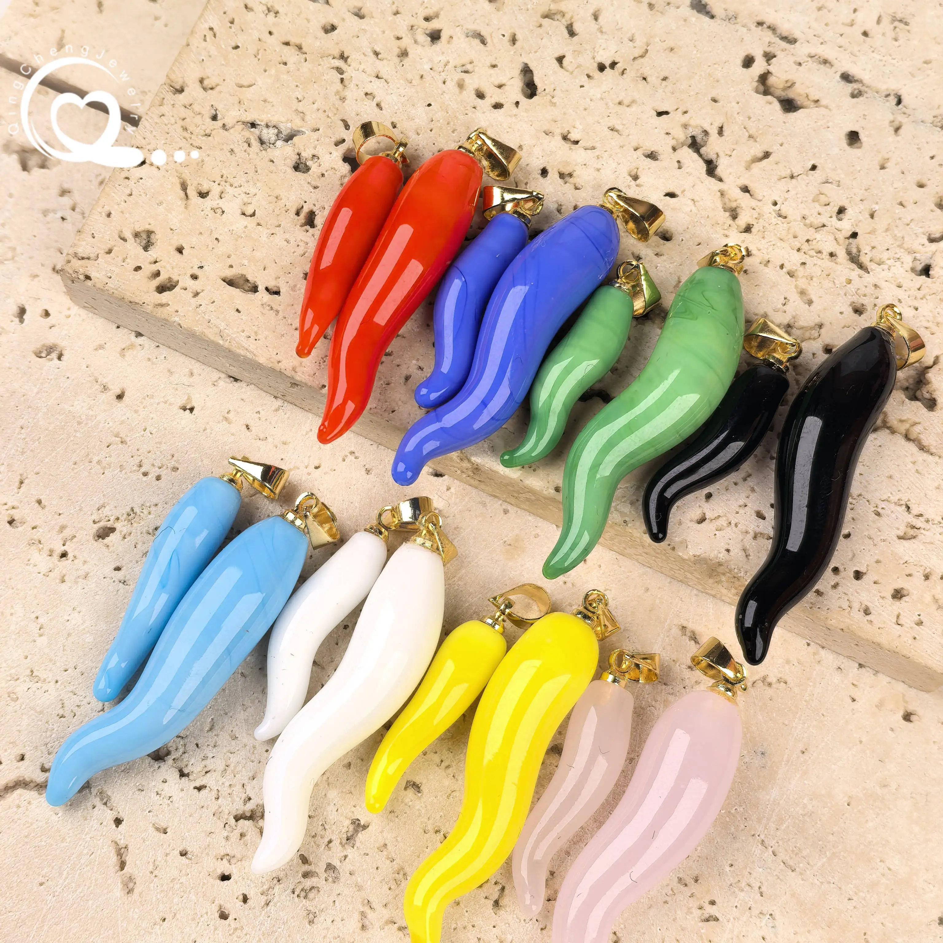 

10pcs/lot Chili Enamel Pendants 2 Size Choice,Colorful Vegetable Pepper Shape Lucky Charms DIY Jewelry Making Findings QC3415