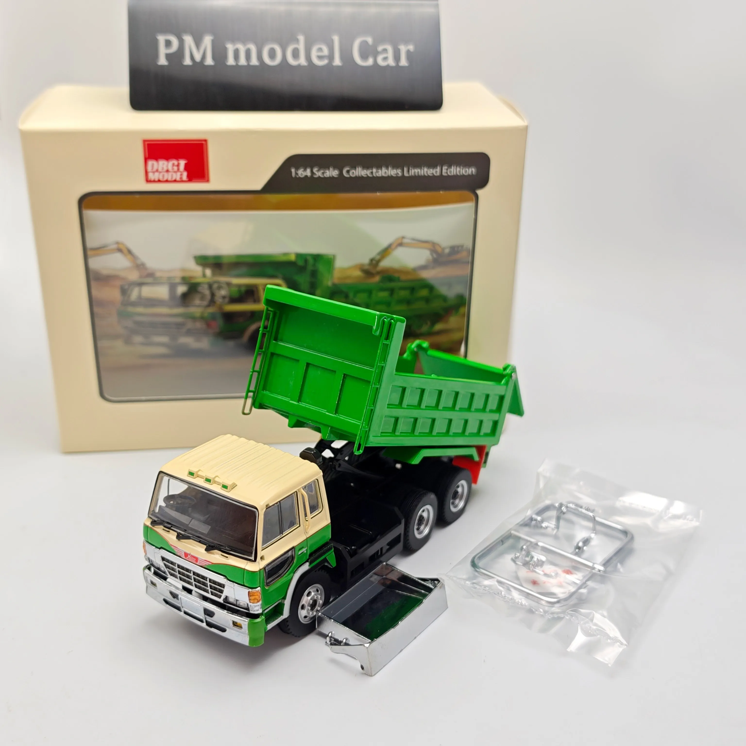DBGT 1:64 Hino Super Dolphin Dump Truck Alloy Diecast Model Car Collectible Gift
