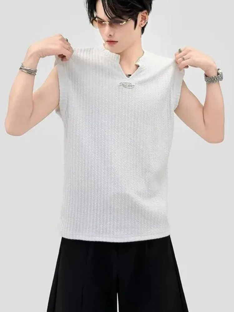 Texture Rib V Neck Metal Button Tank Top Mens Sleeveless Niche High Street Summer New Simple Male Vest DC25