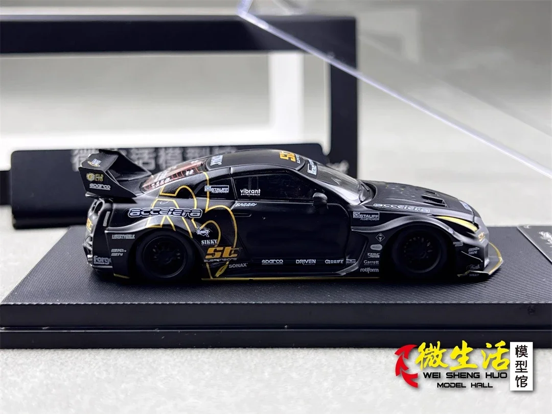 Stocks prêts MC 1:64 LB 35GT-RR, Collection noir mat, modèle de voiture à l'échelle cadeau