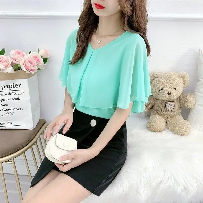 2023 New Summer Fashion Trend Commuting Minimalist V-neck Ruffled Edge Elegant Temperament Fresh Solid Color Versatile Shirt