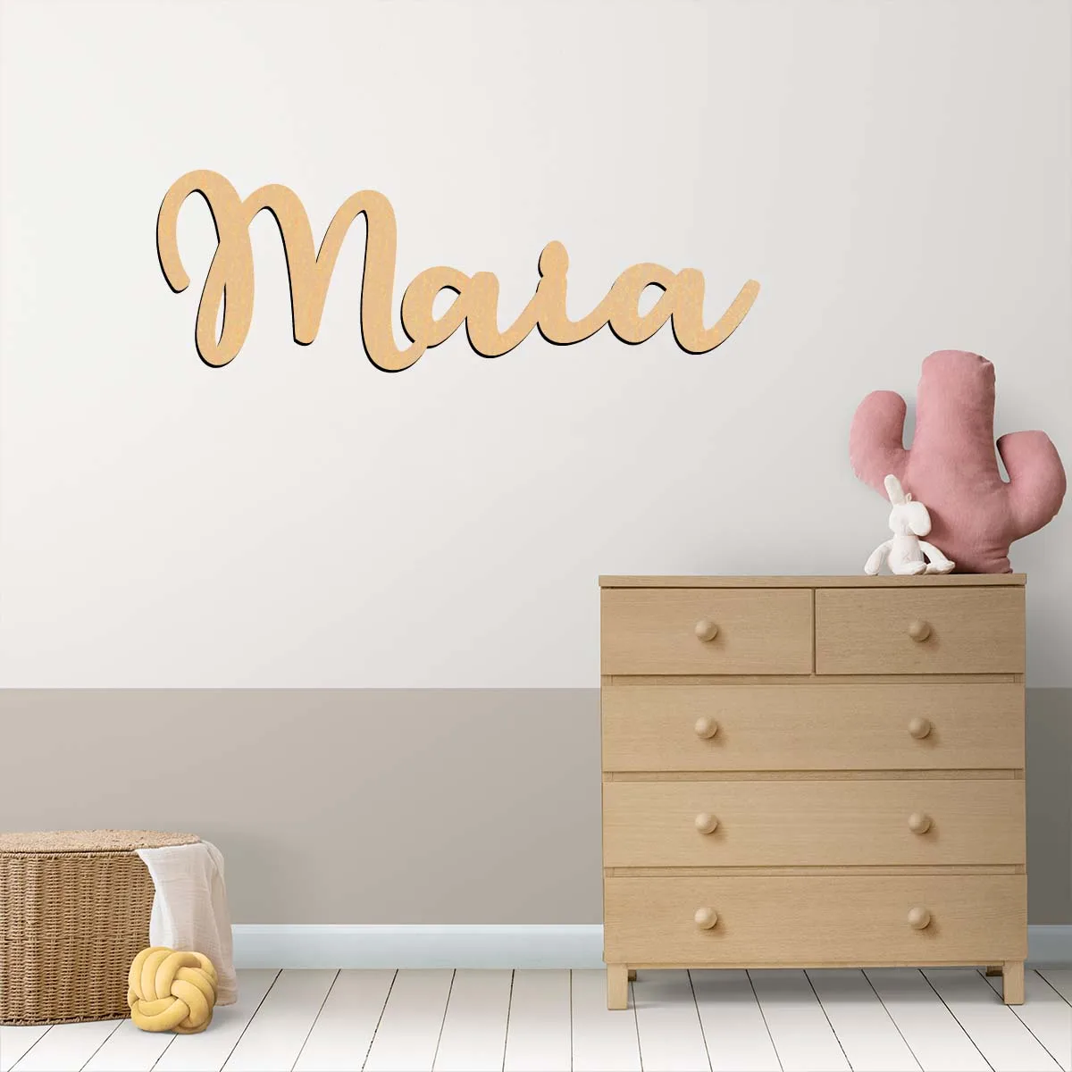 1pc Cartoon Maia esempio Nome personalizzato Decorazione in legno Materiale in legno Cartello tagliato al laser Legno non finito per dipingere o scintillante