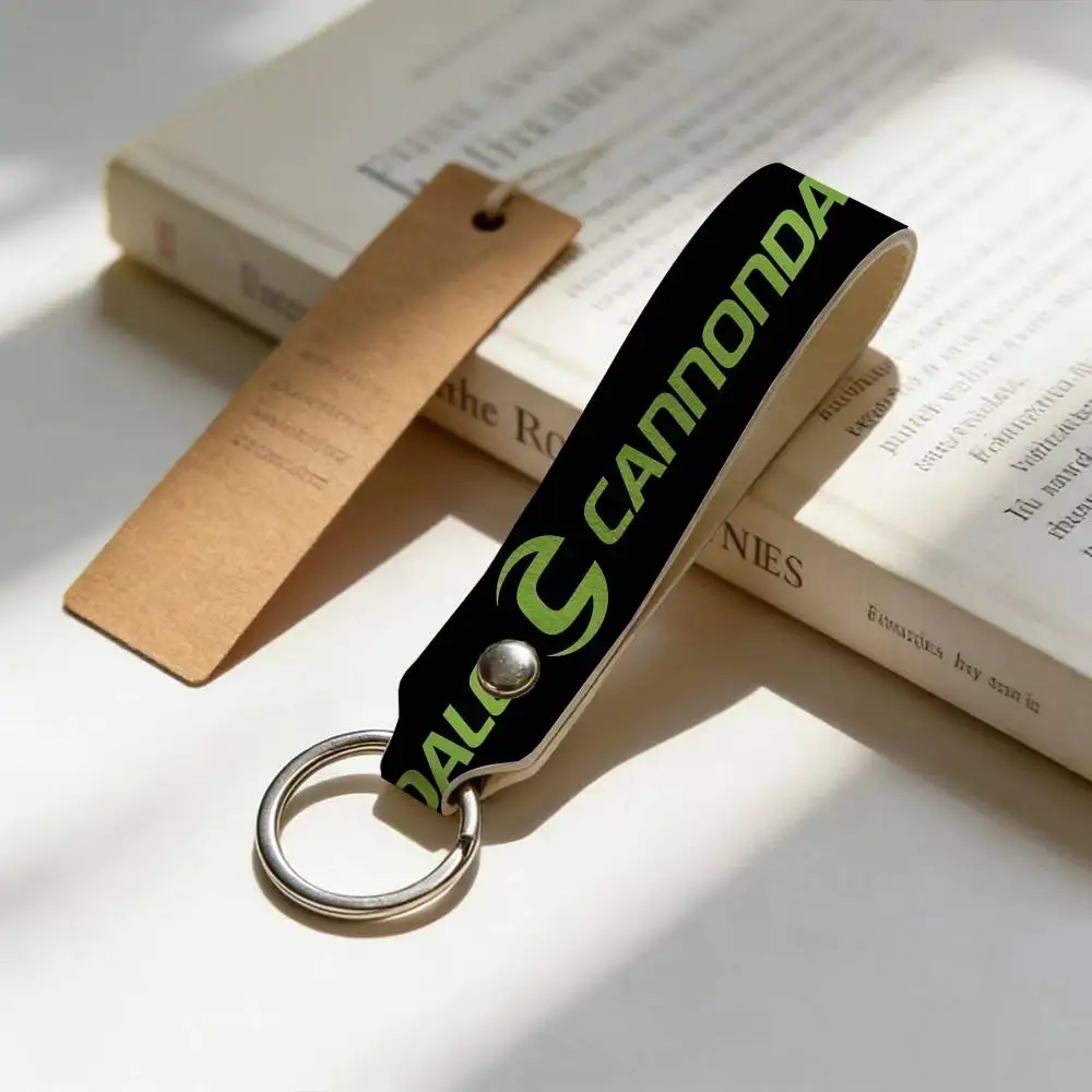 Motorcycle Cannondale Metal Keychain Fashion Key Ring Bag Pendant Car Key Accessories Card Holder Charm