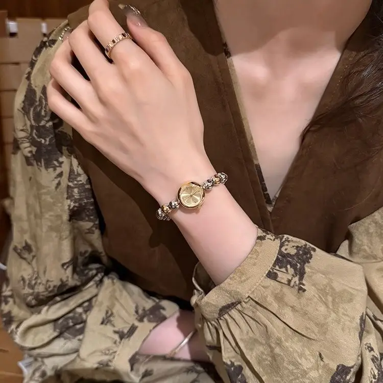 New Fashionable Women'S Watch With Small Dial, Luxurious Quartz Bracelet, Elegant Small Gold Bead Design, Trendy Women'S Watch.