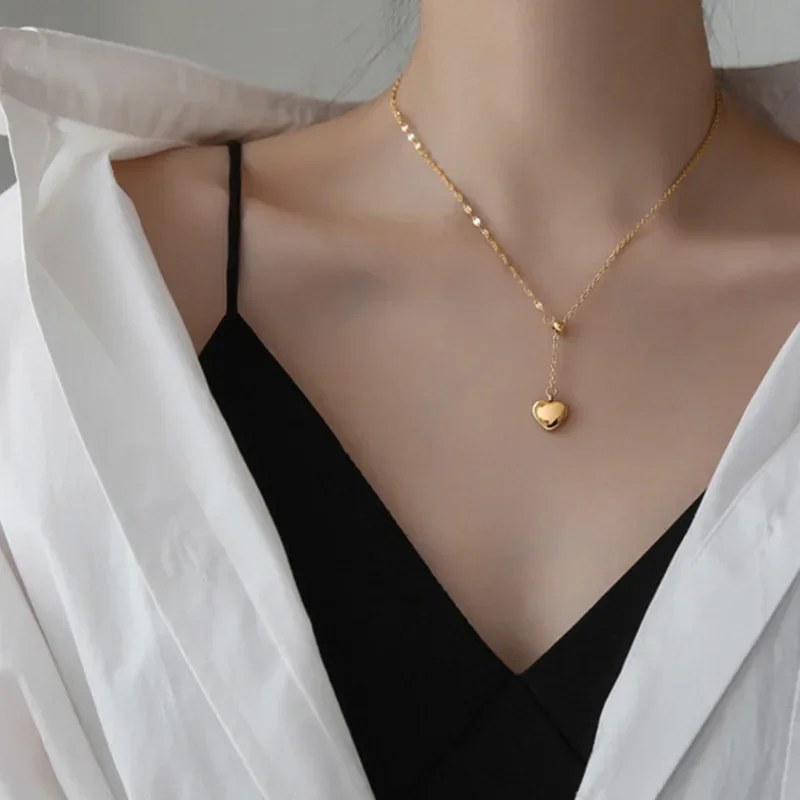 Korean Fashion Three-dimensional Love Pendant Necklaces for Women Hip-hop Asymmetric Splicing Clavicle Chain Necklace Collares