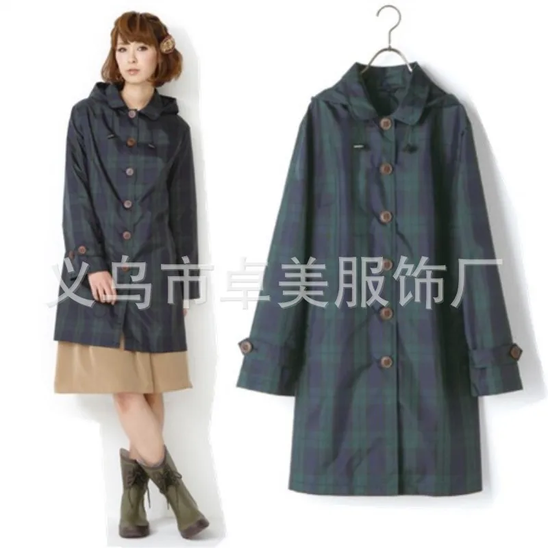 Fashion printed raincoat light and waterproof Japan Korea foreign trade travel fashion women's green plaid long raincoat