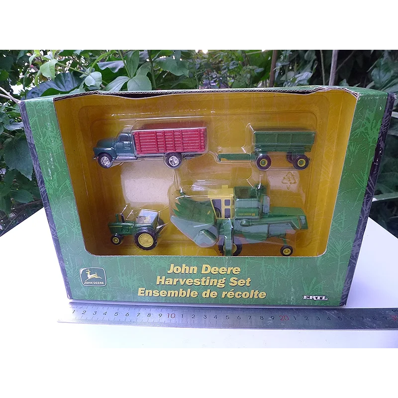 

Diecast ERTL 1:64 Scale Harvesting Deere Grain Alloy Car Model Collectible Toy Gift Souvenir Display Ornament